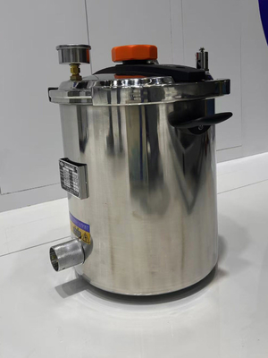 LPG Heated Portable Dental Autoclave Manual Control For Medical Equipment