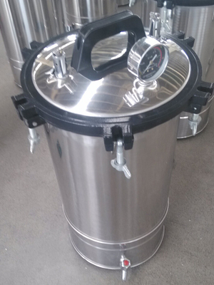 Manually Control Portable Autoclave Machine Electric Heating Type Portable Dental Sterilizer